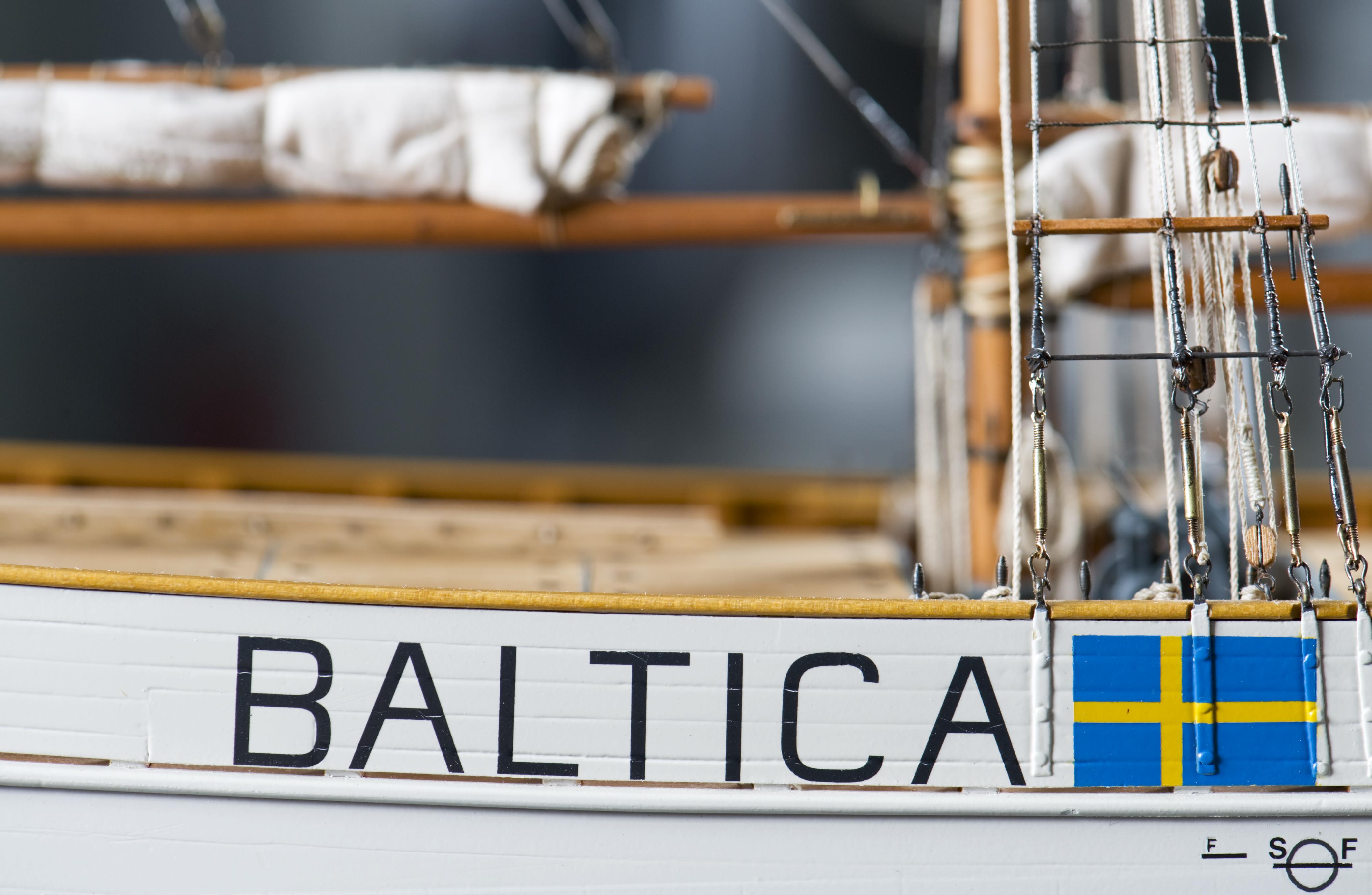 Detalj av fartygsmodell av Baltica