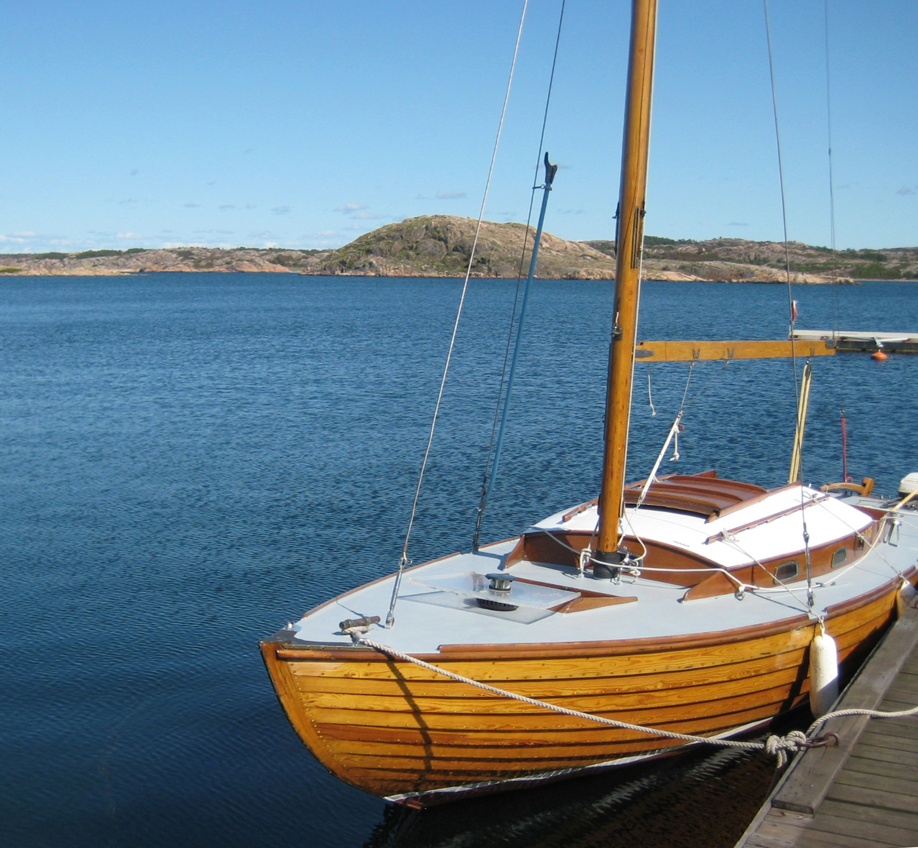 K-märkta segelbåten Bums