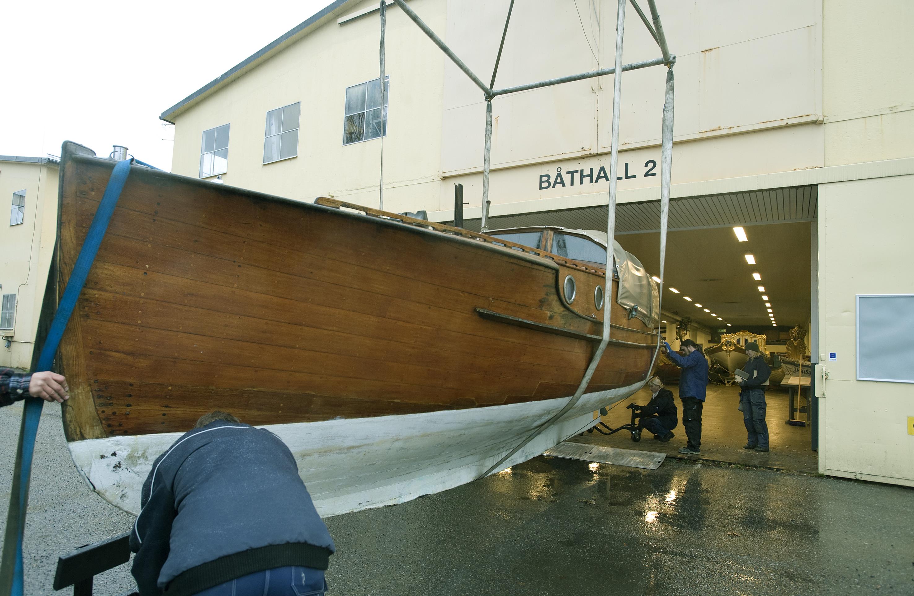 Wiking X anländer till Sjöhistoriska museet